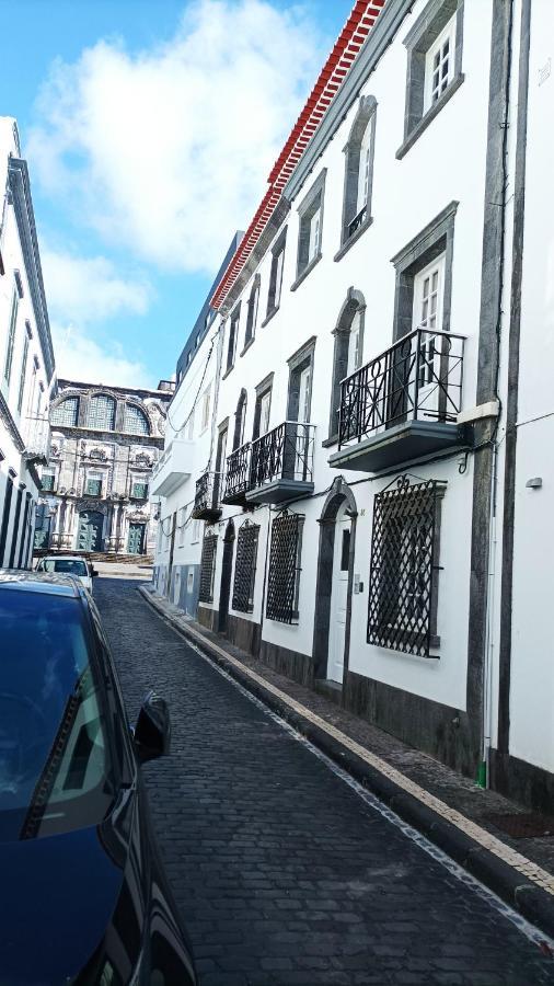 Colegio 86 Ponta Delgada (Sao Miguel)
